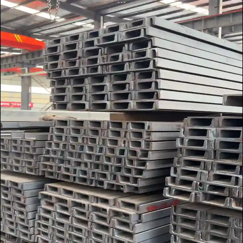 Canal din oțel carbon pentru construcții